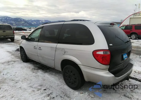 2005 Chrysler Town & Country Lx z USA, uszkodzony, nr VIN 2C4GP44R35R525920